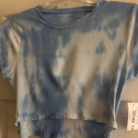 Women’s Tie Dye Crop Top - Picture 3 of 5